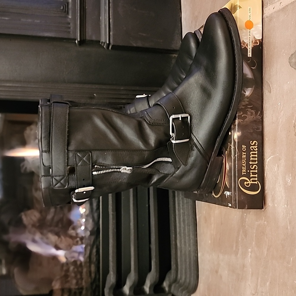 Burberry Grantville Black Leather Moto Boot